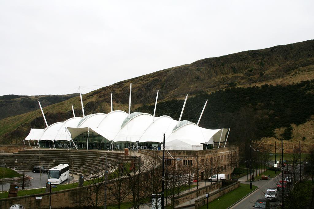 Dreamhouse Apartments Edinburgh Holyrood Park Buitenkant foto